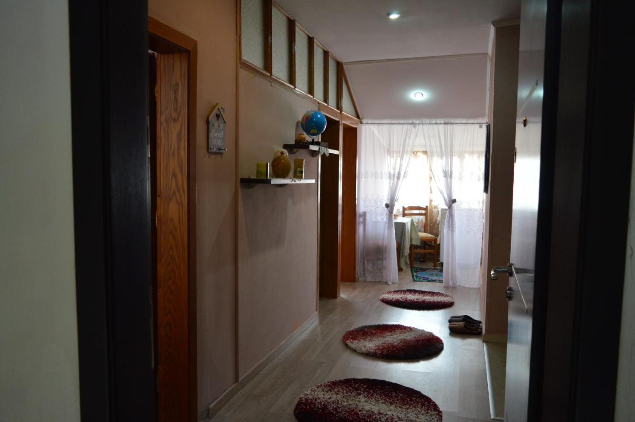 Inn Korca, Center City Apartament Exterior foto